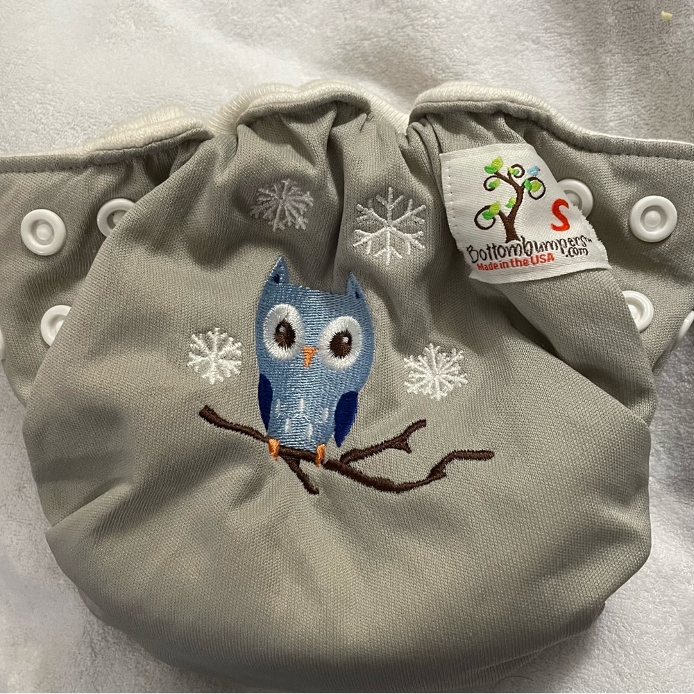 BottomBumpers cloth diaper with removable liner